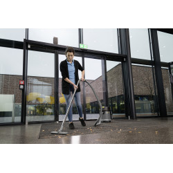 Aspirateur eau et poussières NT 271